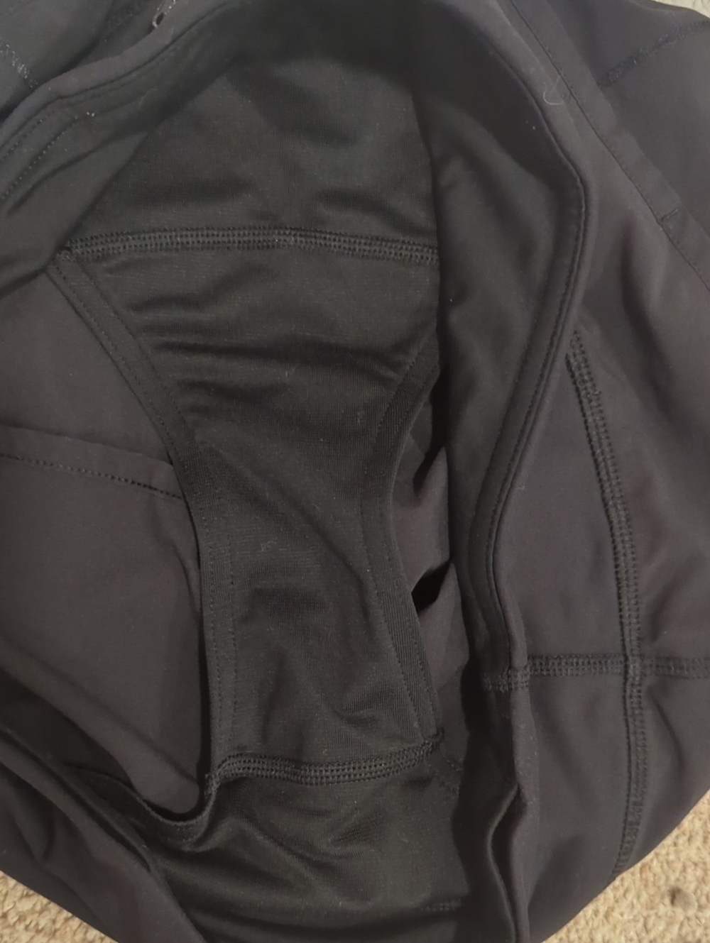 Lululemon π Speed Up Shorts π 6 Black - Picture 4 of 5